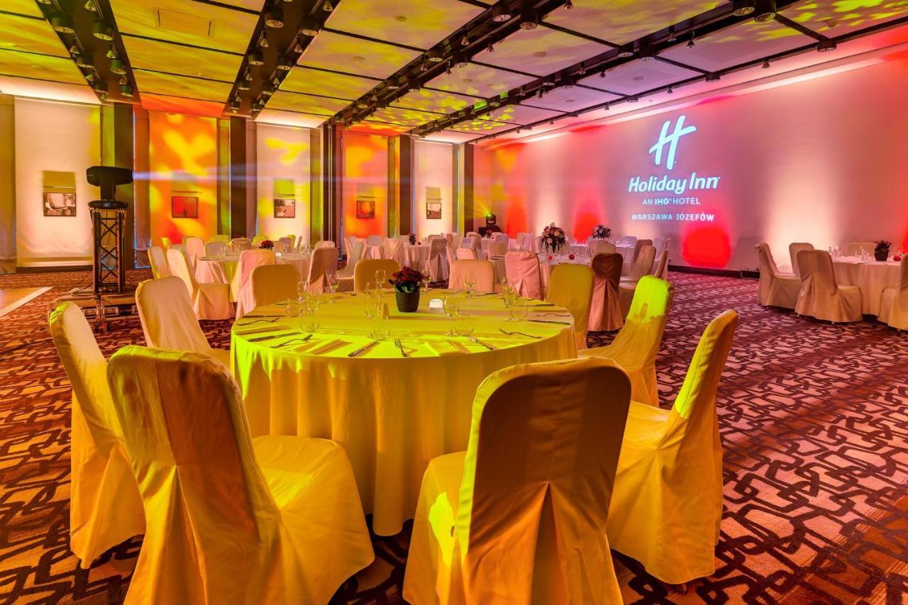 Holiday Inn Resort Warsaw Jozefow By Ihg Eksteriør billede